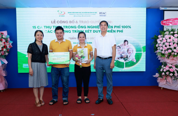 Thiên thần nhỏ mang mùa xuân đặc biệt đến với cặp vợ chồng hiếm muộn